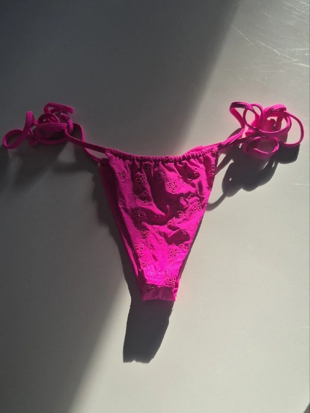 Frankies Bikinis Hot Pink Skimpy String Bikini Set, L